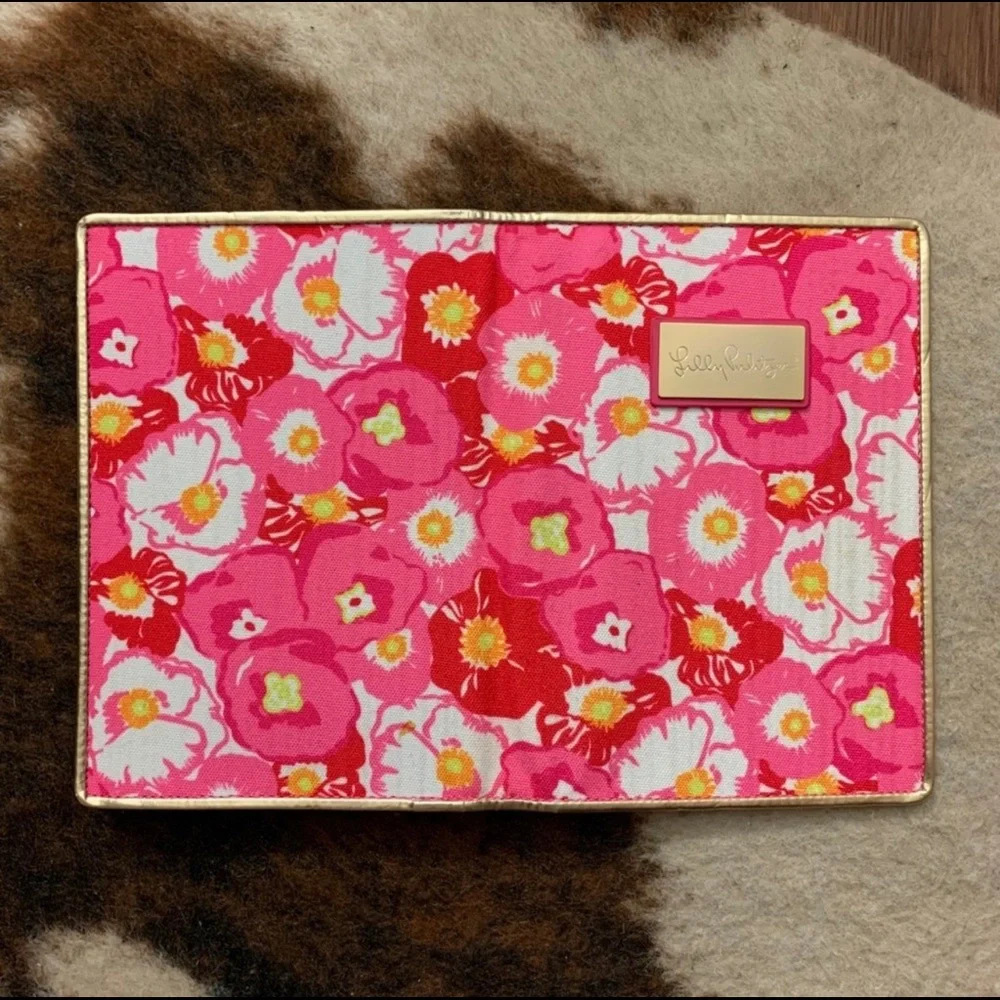 Lilly Pulitzer Cherry Begonia eReader Cover